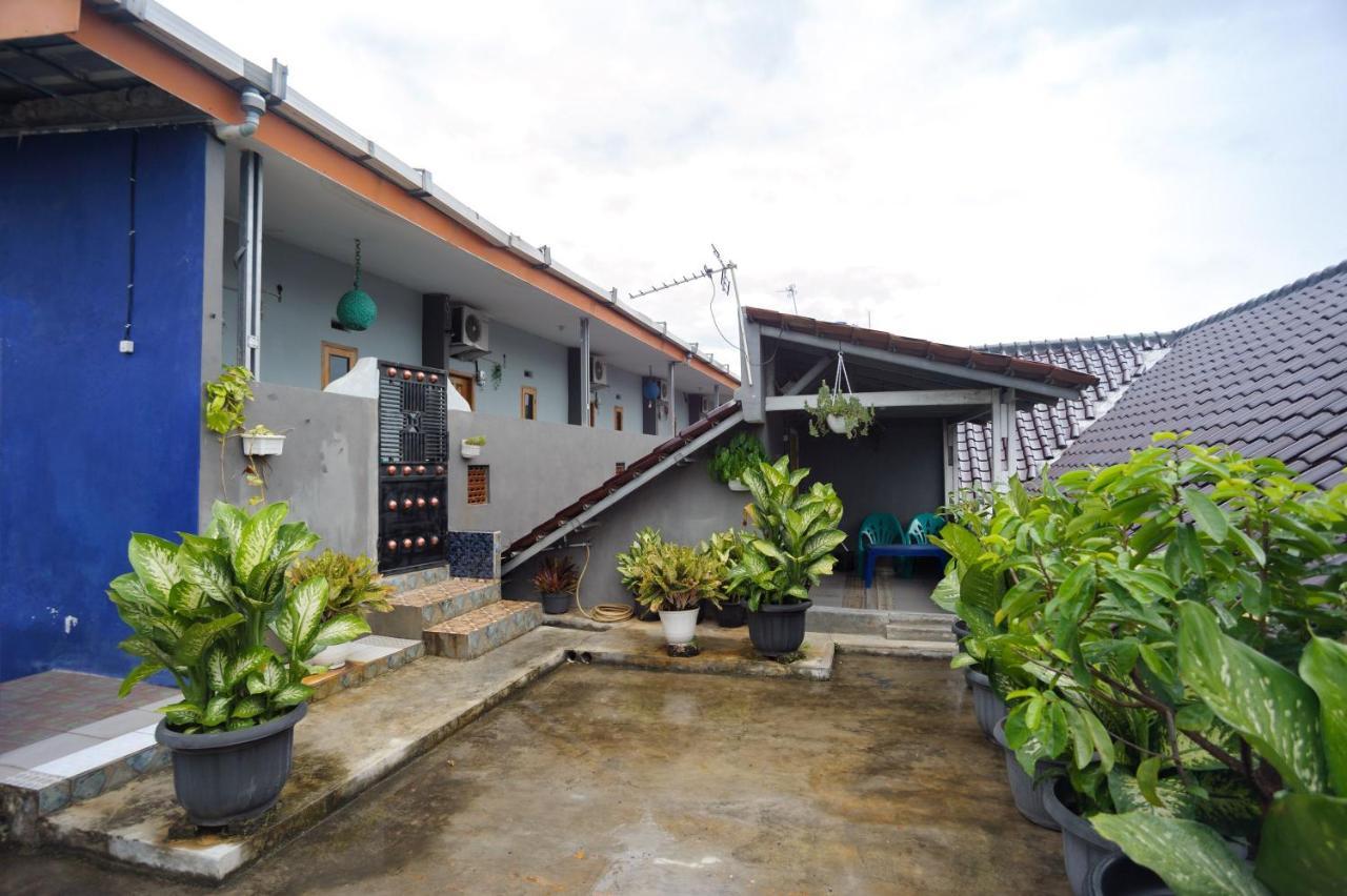 Reddoorz Syariah Near Rs Advent Bandar Lampung Hotell Eksteriør bilde