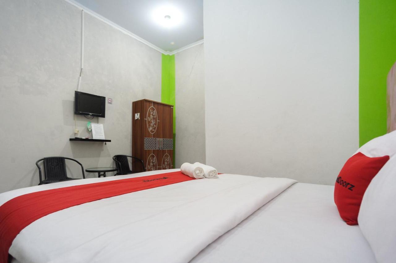 Reddoorz Syariah Near Rs Advent Bandar Lampung Hotell Eksteriør bilde