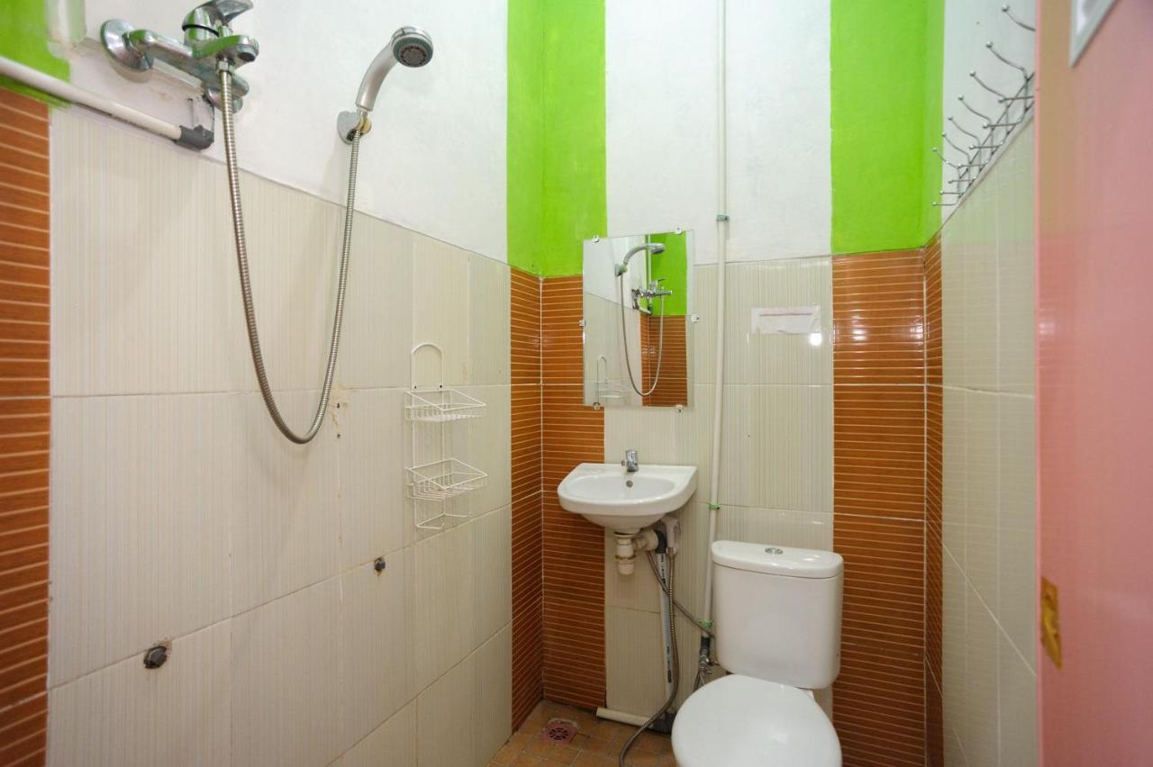 Reddoorz Syariah Near Rs Advent Bandar Lampung Hotell Eksteriør bilde